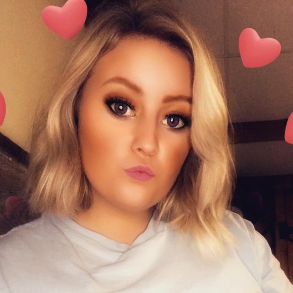 Meet your Posher, Tayler